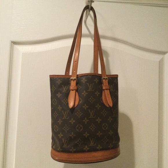 Louis Vuitton small bucket bag - Picture 2 of 5